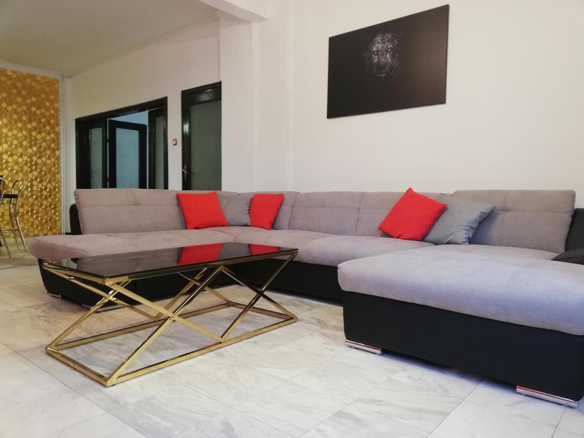 Top Center Cozy And Spacious Apartment Sofía Exterior foto